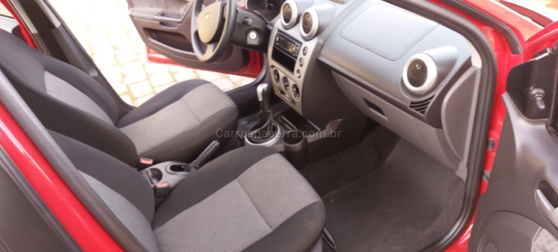 FIESTA 1.6 MPI CLASS SEDAN 8V FLEX 4P MANUAL - 2013 - FARROUPILHA