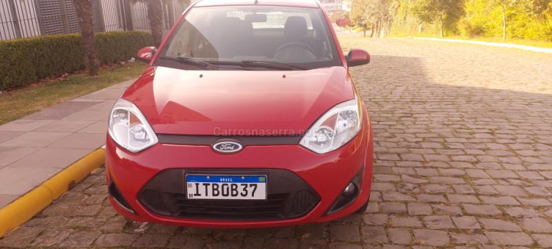 FIESTA 1.6 MPI CLASS SEDAN 8V FLEX 4P MANUAL - 2013 - FARROUPILHA