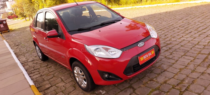 FIESTA 1.6 MPI CLASS SEDAN 8V FLEX 4P MANUAL - 2013 - FARROUPILHA