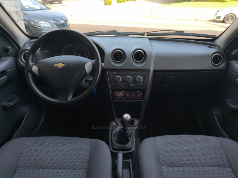 CELTA 1.0 MPFI LT 8V FLEX 4P MANUAL - 2014 - SERAFINA CORRêA