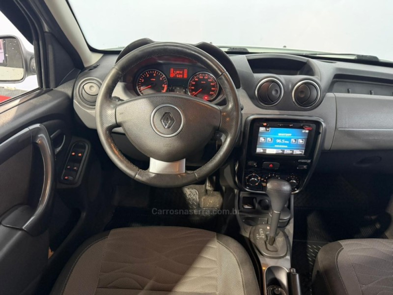 DUSTER 2.0 TECH ROAD 4X2 16V FLEX 4P AUTOMÁTICO - 2014 - VACARIA
