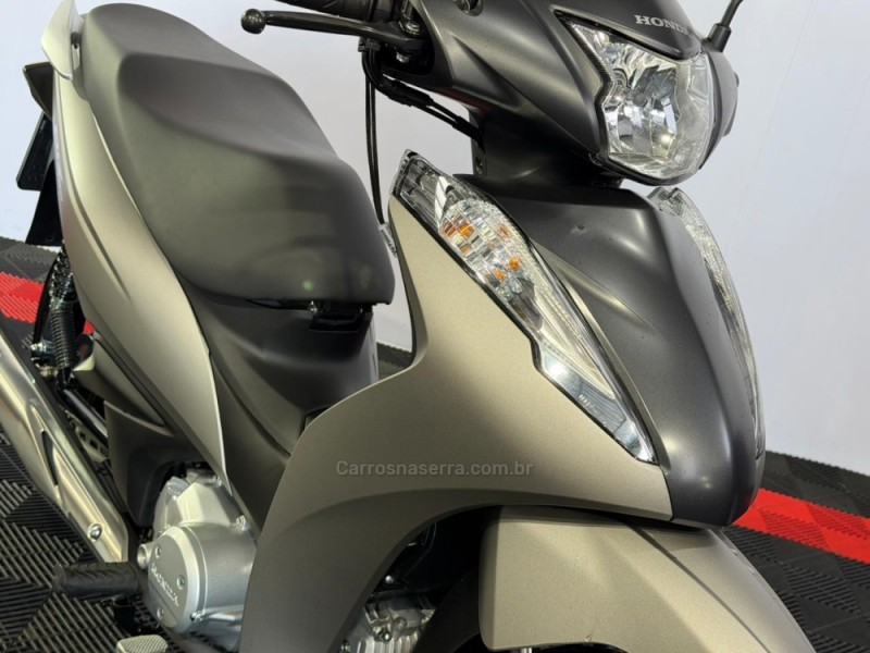 BIZ 125 ES - 2023 - VACARIA