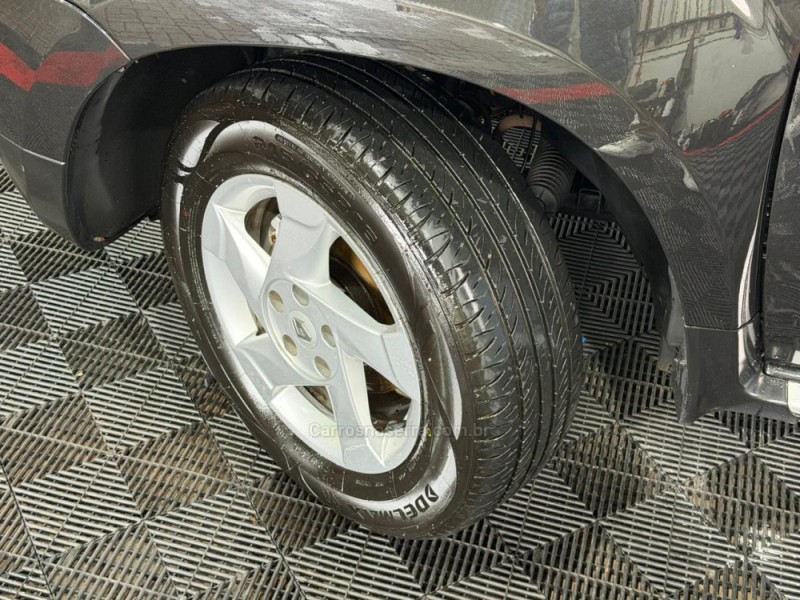 DUSTER 1.6 DYNAMIQUE 4X2 16V FLEX 4P MANUAL - 2013 - VACARIA