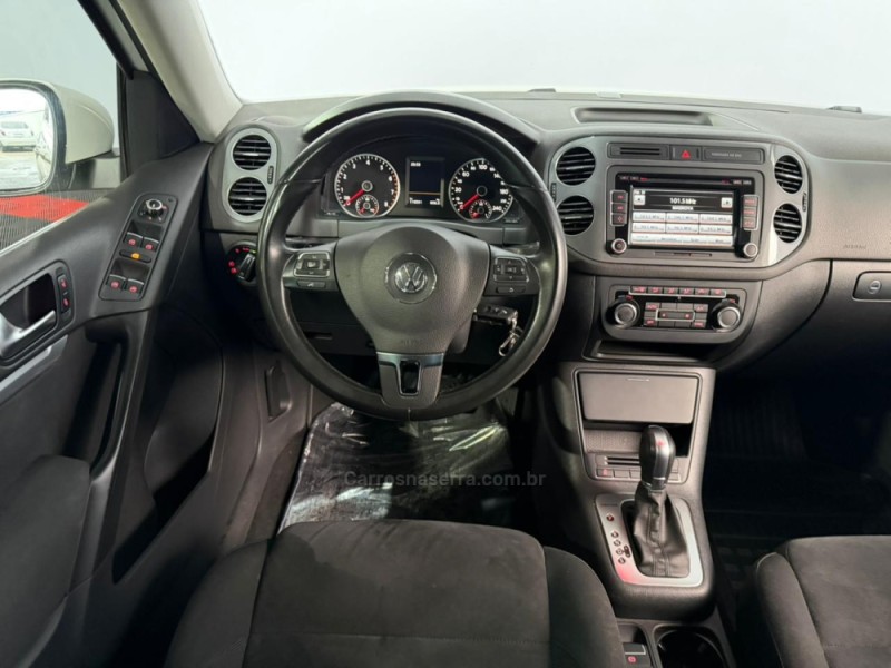 TIGUAN 2.0 TSI R-LINE 350 16V GASOLINA 4P AUTOMÁTICO - 2021 - VACARIA