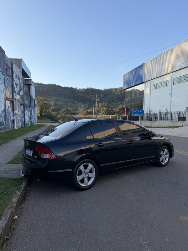 CIVIC 1.8 LXS 16V FLEX 4P MANUAL - 2008 - CAXIAS DO SUL