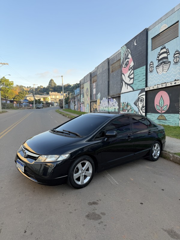 CIVIC 1.8 LXS 16V FLEX 4P MANUAL - 2008 - CAXIAS DO SUL