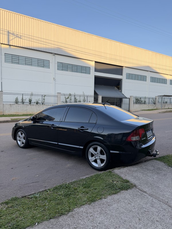 CIVIC 1.8 LXS 16V FLEX 4P MANUAL - 2008 - CAXIAS DO SUL