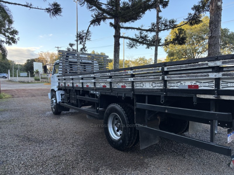 15-170 E WORKER - 1998 - GUAPORé