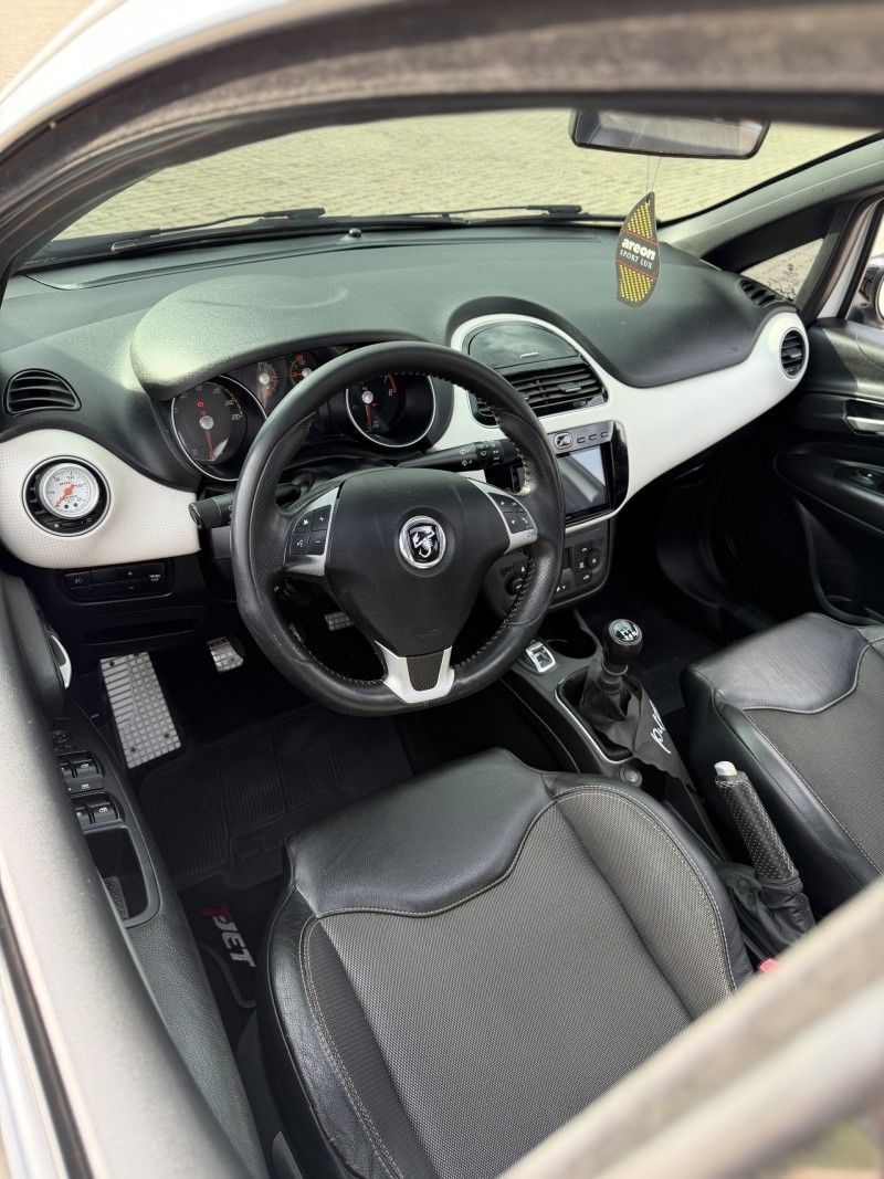 PUNTO 1.4 MPI 16V T-JET GASOLINA 4P MANUAL - 2014 - ANTôNIO PRADO