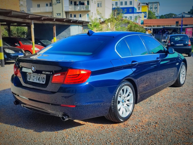 535I 3.0 SEDAN 6 CILINDROS 24V TURBO GASOLINA 4P AUTOMÁTICO - 2011 - FARROUPILHA