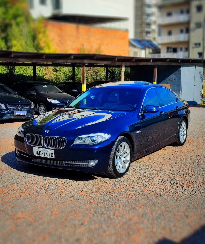 535I 3.0 SEDAN 6 CILINDROS 24V TURBO GASOLINA 4P AUTOMÁTICO - 2011 - FARROUPILHA