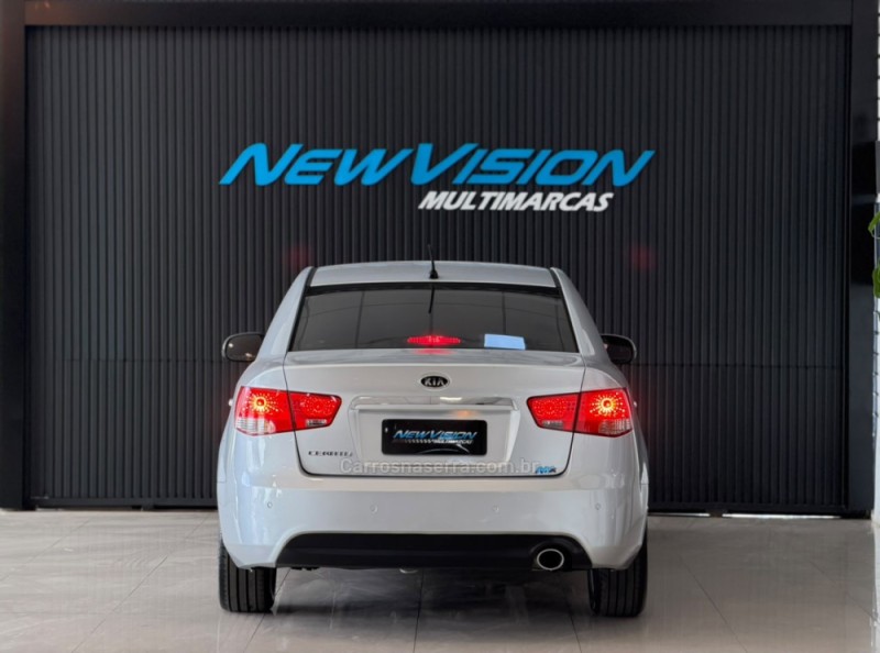 CERATO 1.6 SX3 16V FLEX 4P AUTOMÁTICO - 2013 - ESTâNCIA VELHA
