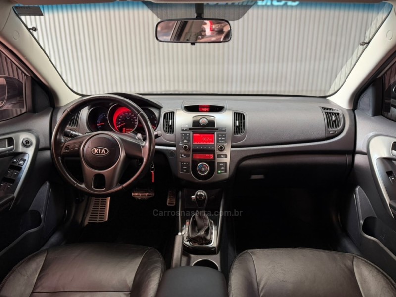 CERATO 1.6 SX3 16V FLEX 4P AUTOMÁTICO - 2013 - ESTâNCIA VELHA