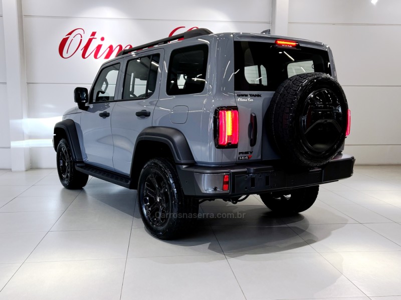 TANK 300 2.0 PHEV 16V HÍBRIDO 4P AUTOMÁTICO - 2027 - FLORES DA CUNHA