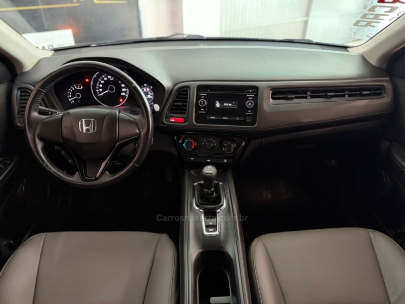 HR-V 1.8 16V FLEX LX 4P MANUAL - 2016 - NOVO HAMBURGO
