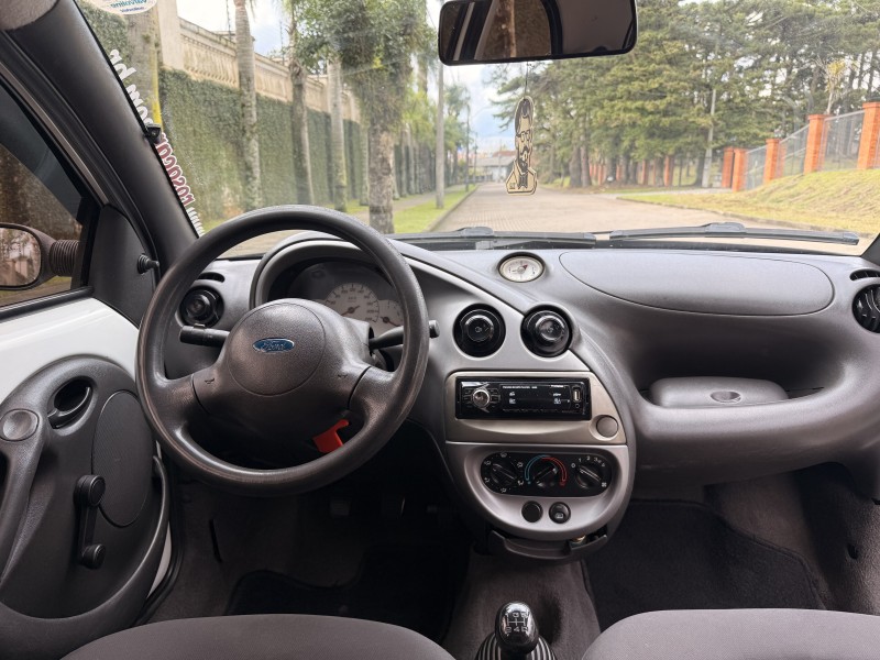 KA 1.0 I 8V GASOLINA 2P MANUAL - 2005 - CAXIAS DO SUL