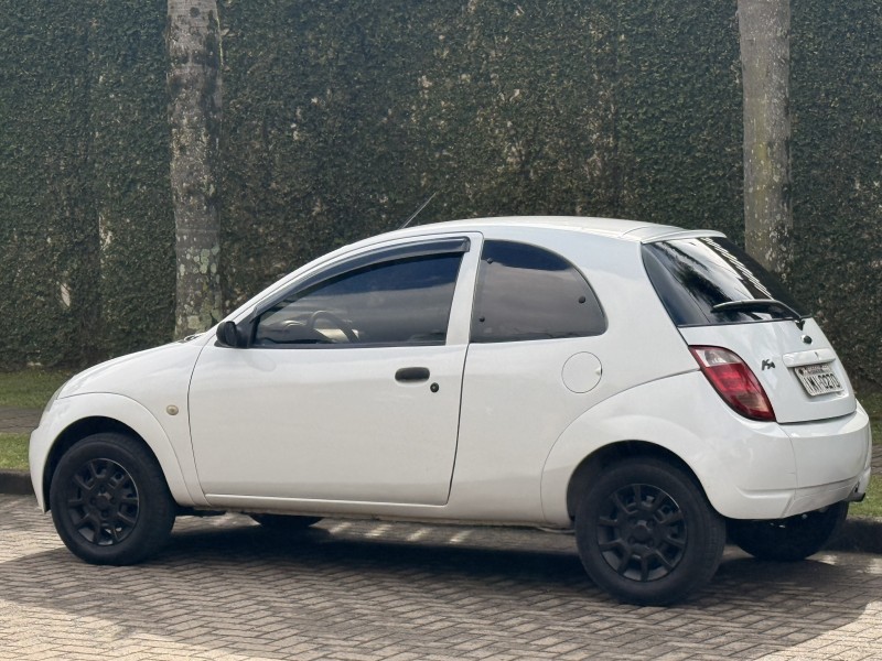 KA 1.0 I 8V GASOLINA 2P MANUAL - 2005 - CAXIAS DO SUL