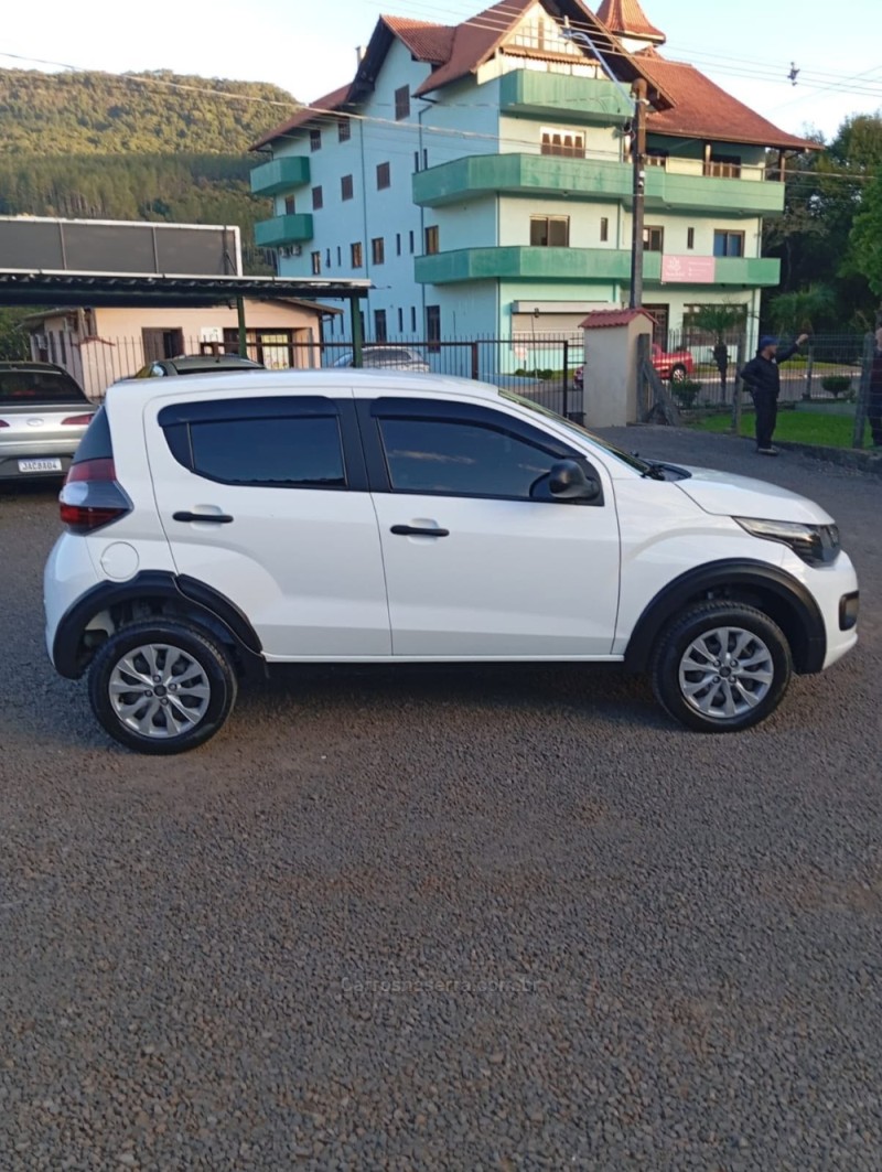 MOBI 1.0 8V EVO FLEX LIKE. MANUAL - 2023 - PICADA CAFé
