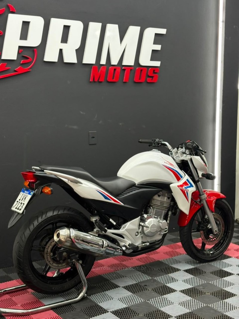 CB 300R  - 2014 - NOVO HAMBURGO
