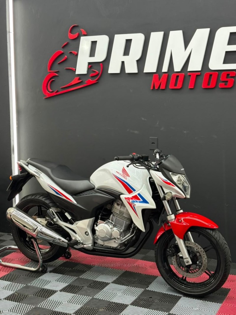 CB 300R  - 2014 - NOVO HAMBURGO