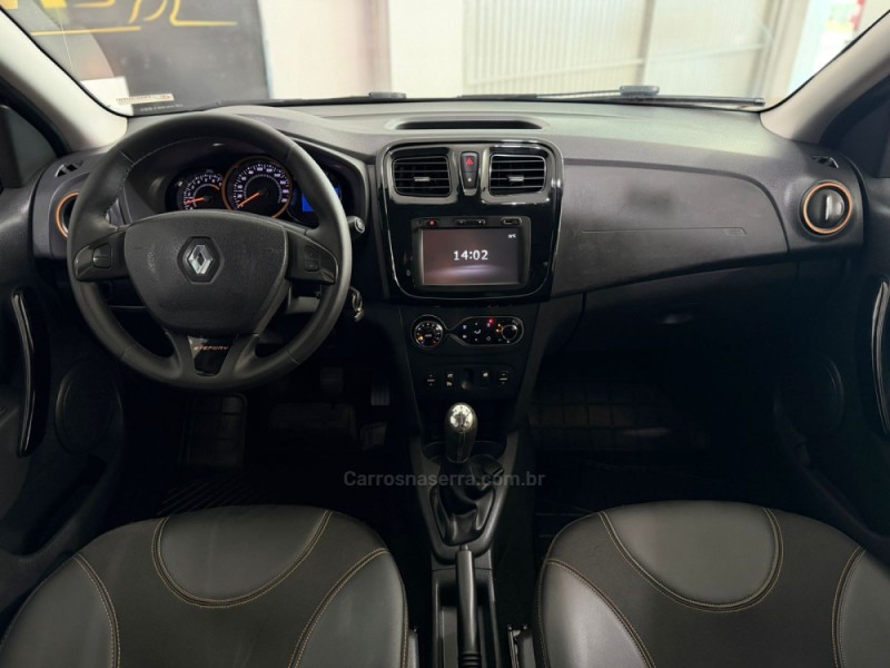 SANDERO 1.6 STEPWAY 8V FLEX 4P MANUAL - 2015 - NOVO HAMBURGO