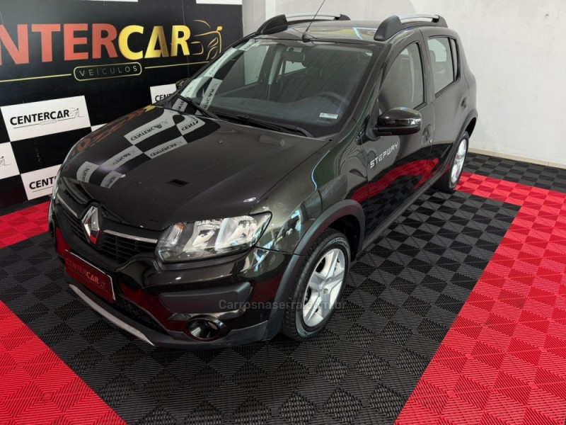 SANDERO 1.6 STEPWAY 8V FLEX 4P MANUAL - 2015 - NOVO HAMBURGO