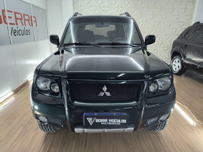PAJERO TR4 2.0 4X4 16V 133CV FLEX 4P MANUAL - 2008 - CAXIAS DO SUL