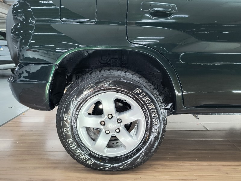 PAJERO TR4 2.0 4X4 16V 133CV FLEX 4P MANUAL - 2008 - CAXIAS DO SUL