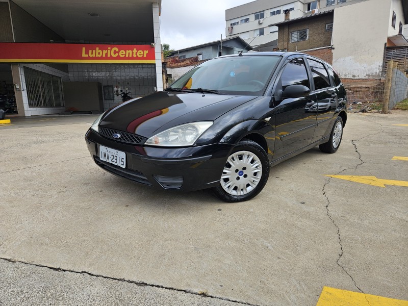 focus 1.6 8v gasolina 4p manual 2005 caxias do sul