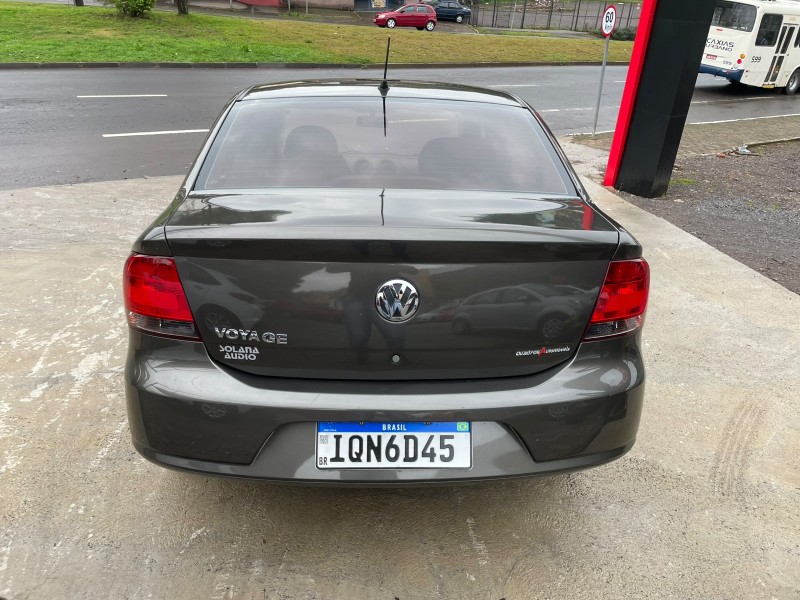 VOYAGE 1.0 MI TRENDLINE 8V FLEX 4P MANUAL - 2010 - CAXIAS DO SUL