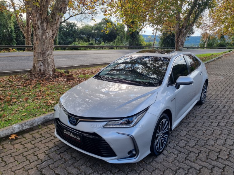 corolla 1.8 altis premium 16v hibrido 4p automatico 2020 dois irmaos