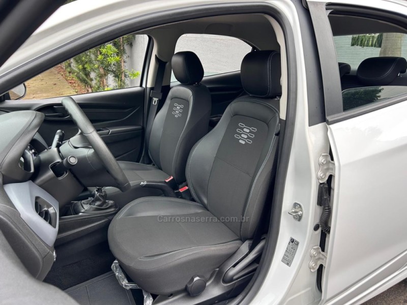 ONIX 1.0 JOY PLUS BLACK 8V FLEX 4P MANUAL - 2021 - VENâNCIO AIRES