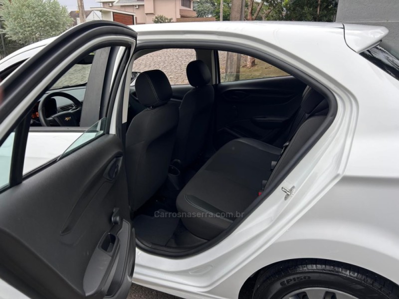 ONIX 1.0 JOY PLUS BLACK 8V FLEX 4P MANUAL - 2021 - VENâNCIO AIRES