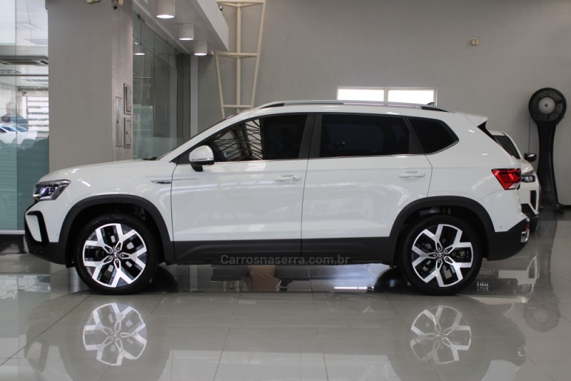 TAOS 1.4 16V HIGHLINE TSI FLEX 4P AUTOMÁTICO - 2023 - CAXIAS DO SUL