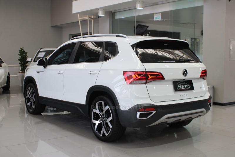 TAOS 1.4 16V HIGHLINE TSI FLEX 4P AUTOMÁTICO - 2023 - CAXIAS DO SUL