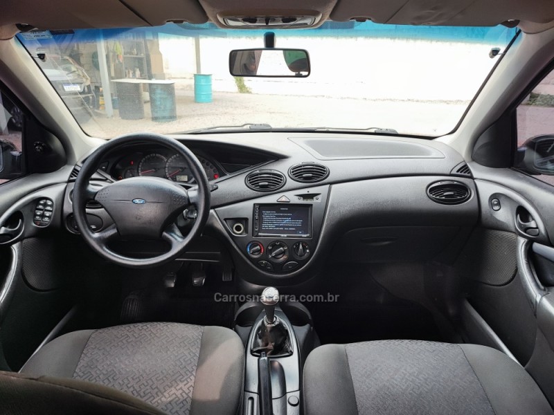 FOCUS 1.6 GLX 8V FLEX 4P MANUAL - 2009 - FARROUPILHA