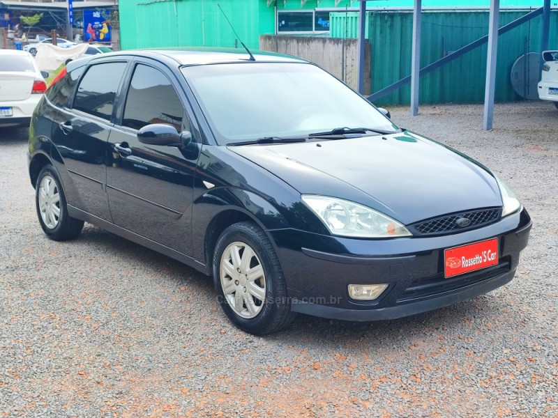 FOCUS 1.6 GLX 8V FLEX 4P MANUAL - 2009 - FARROUPILHA