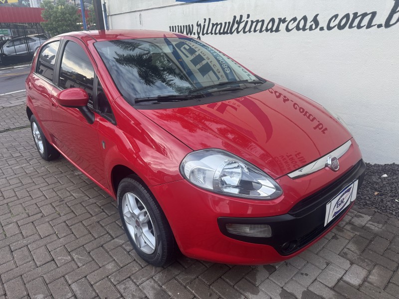 PUNTO 1.4 ATTRACTIVE ITALIA 8V FLEX 4P MANUAL - 2013 - CAXIAS DO SUL