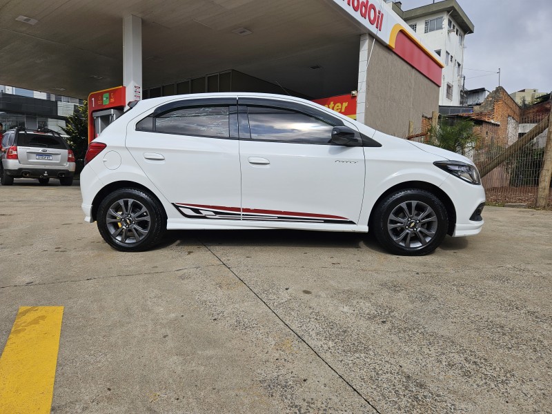 ONIX 1.4 MPFI EFFECT 8V FLEX 4P MANUAL - 2016 - CAXIAS DO SUL