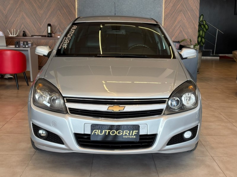 VECTRA 2.0 SFI GT-X HATCH 8V FLEX 4P MANUAL - 2009 - CAMPO BOM