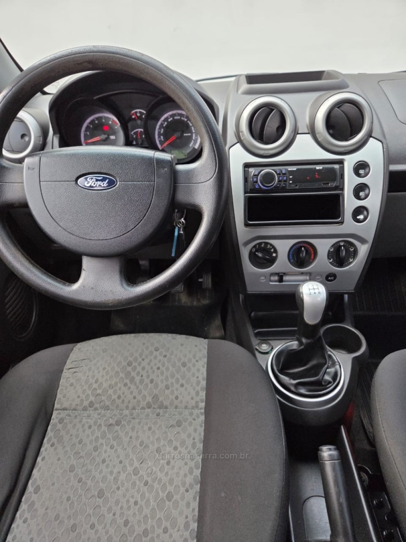 FIESTA 1.6 MPI HATCH 8V FLEX 4P MANUAL - 2014 - CAXIAS DO SUL