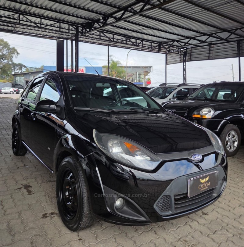 FIESTA 1.6 MPI HATCH 8V FLEX 4P MANUAL - 2014 - CAXIAS DO SUL