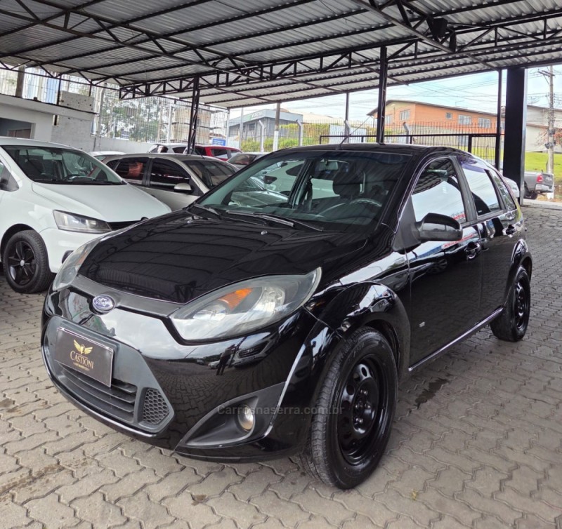 fiesta 1.6 mpi hatch 8v flex 4p manual 2014 caxias do sul
