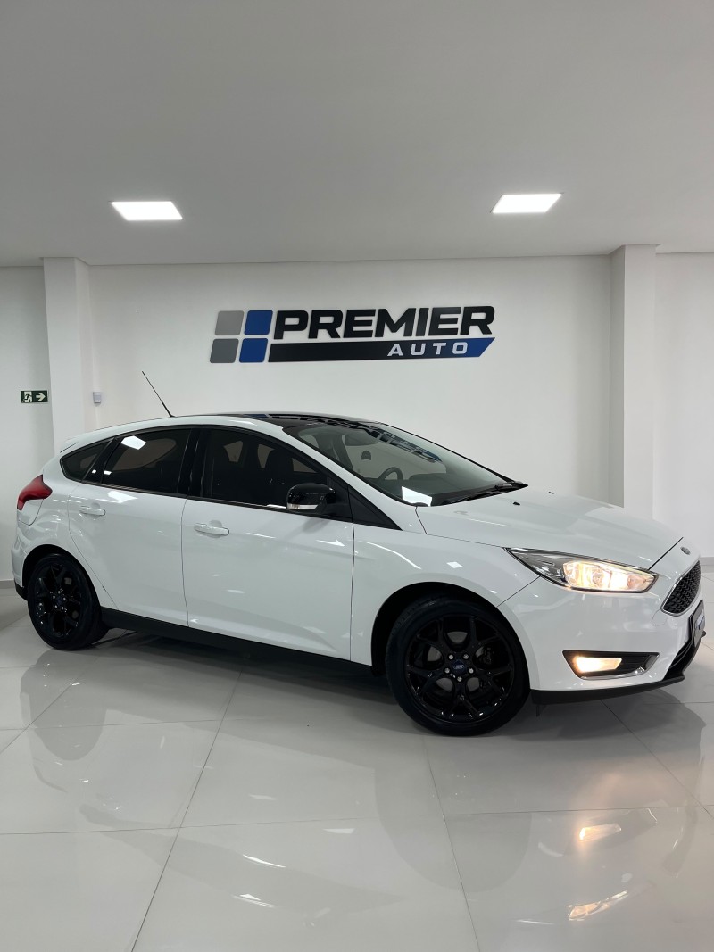 focus 1.6 se plus 16v flex 4p manual 2017 caxias do sul