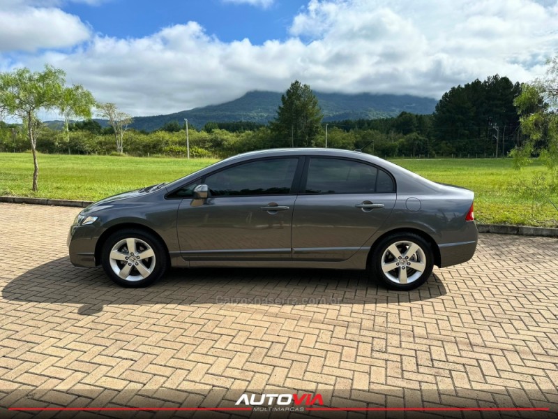 CIVIC 1.8 LXS 16V FLEX 4P AUTOMÁTICO - 2009 - SAPIRANGA