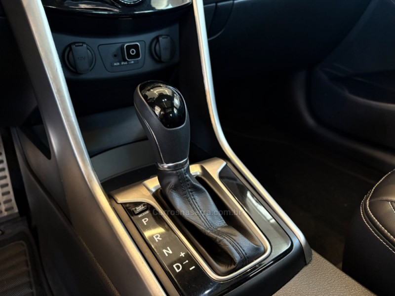 I30 1.8 MPI 16V GASOLINA 4P AUTOMATICO - 2015 - CAMPO BOM