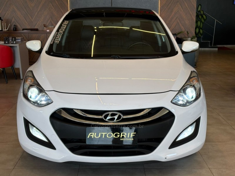 I30 1.8 MPI 16V GASOLINA 4P AUTOMATICO - 2015 - CAMPO BOM