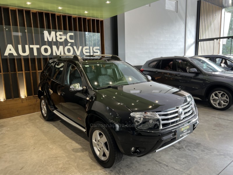 DUSTER 1.6 DYNAMIQUE 4X2 16V FLEX 4P MANUAL - 2015 - CAXIAS DO SUL