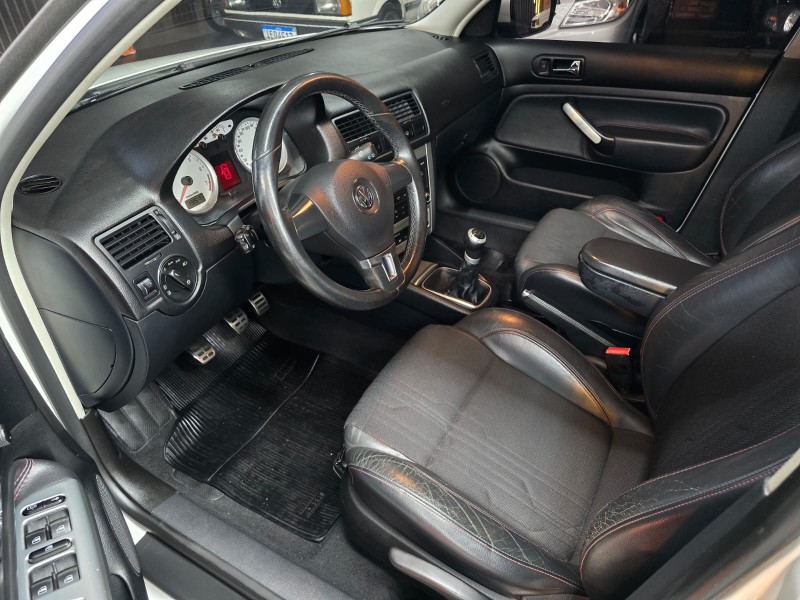 GOLF 1.6 MI SPORTLINE 8V FLEX 4P MANUAL - 2013 - FARROUPILHA