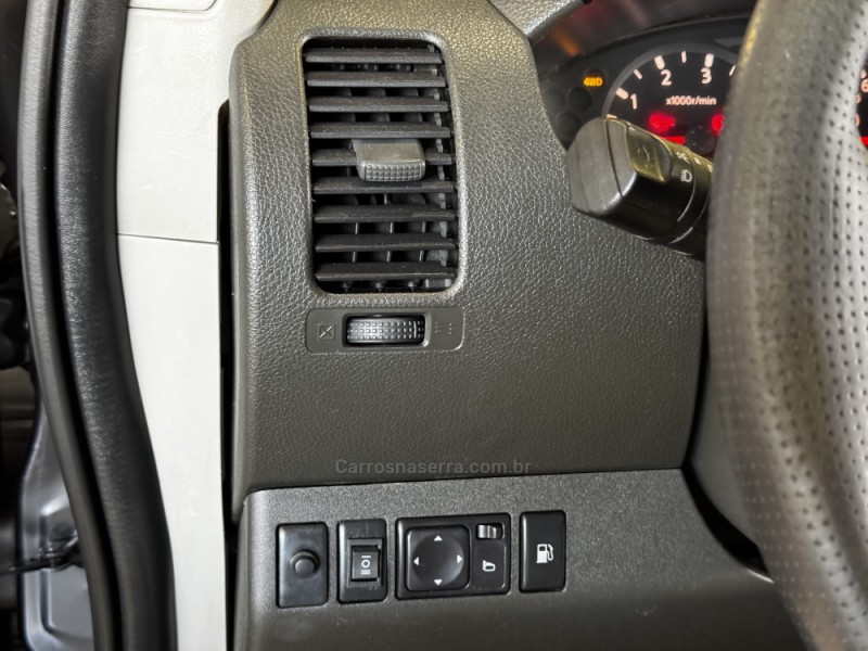 FRONTIER 2.5 SE ATTACK 4X4 CD TURBO ELETRONIC DIESEL 4P MANUAL - 2013 - DOIS IRMãOS